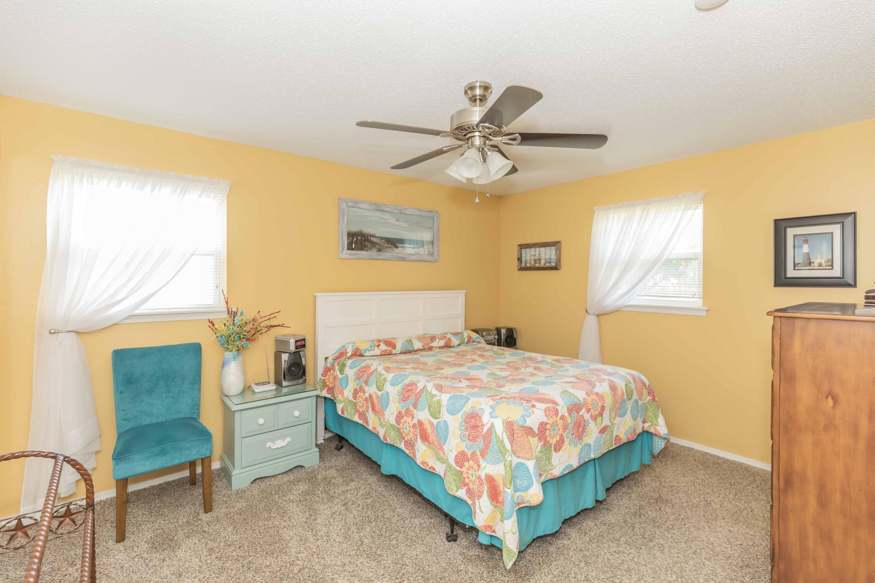 8704 Circle Drive Amarillo, TX 79110 - Photo 18 of 39 MASTER VIEW 1