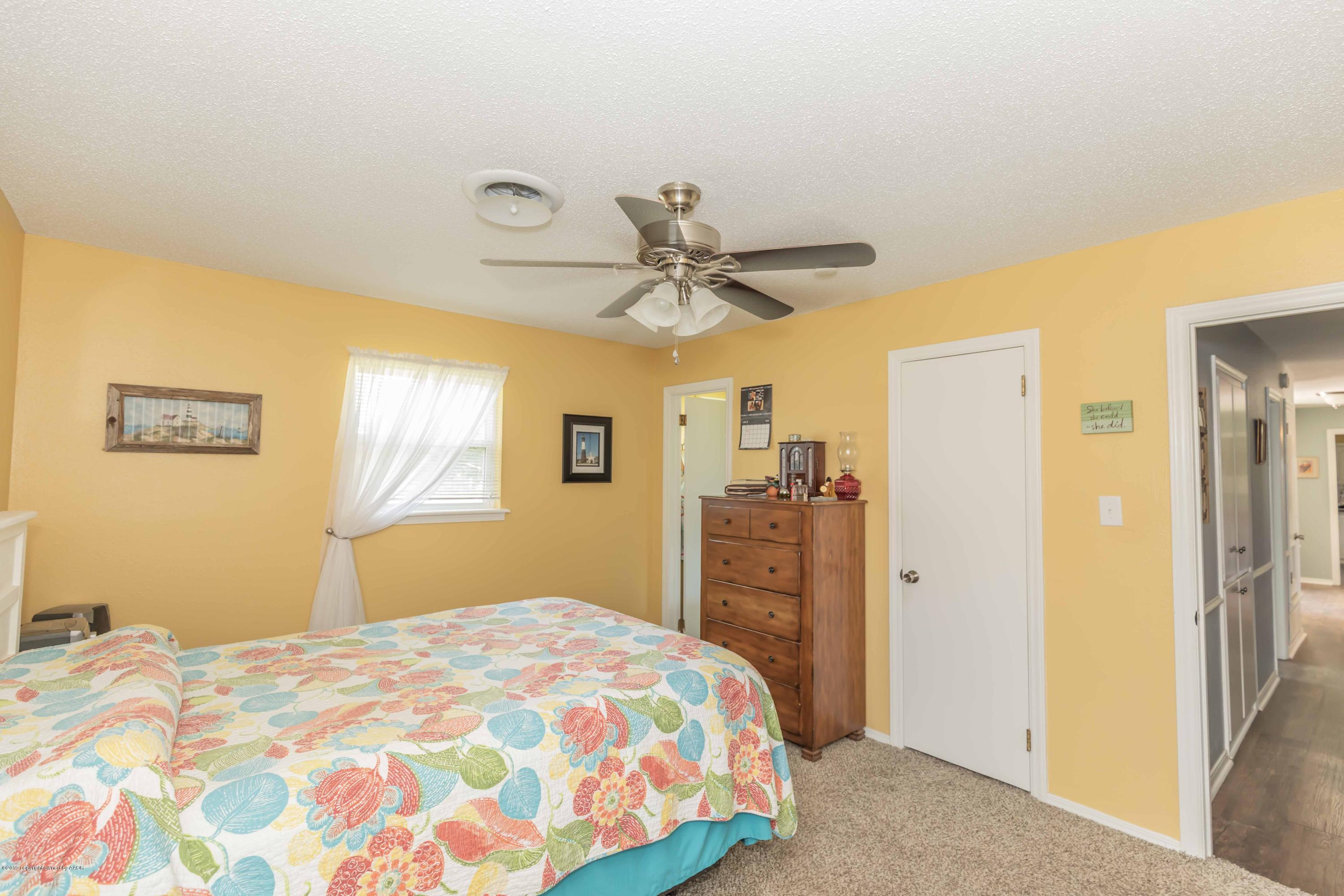 8704 Circle Drive Amarillo, TX 79110 - Photo 21 of 39 MASTER VIEW 2