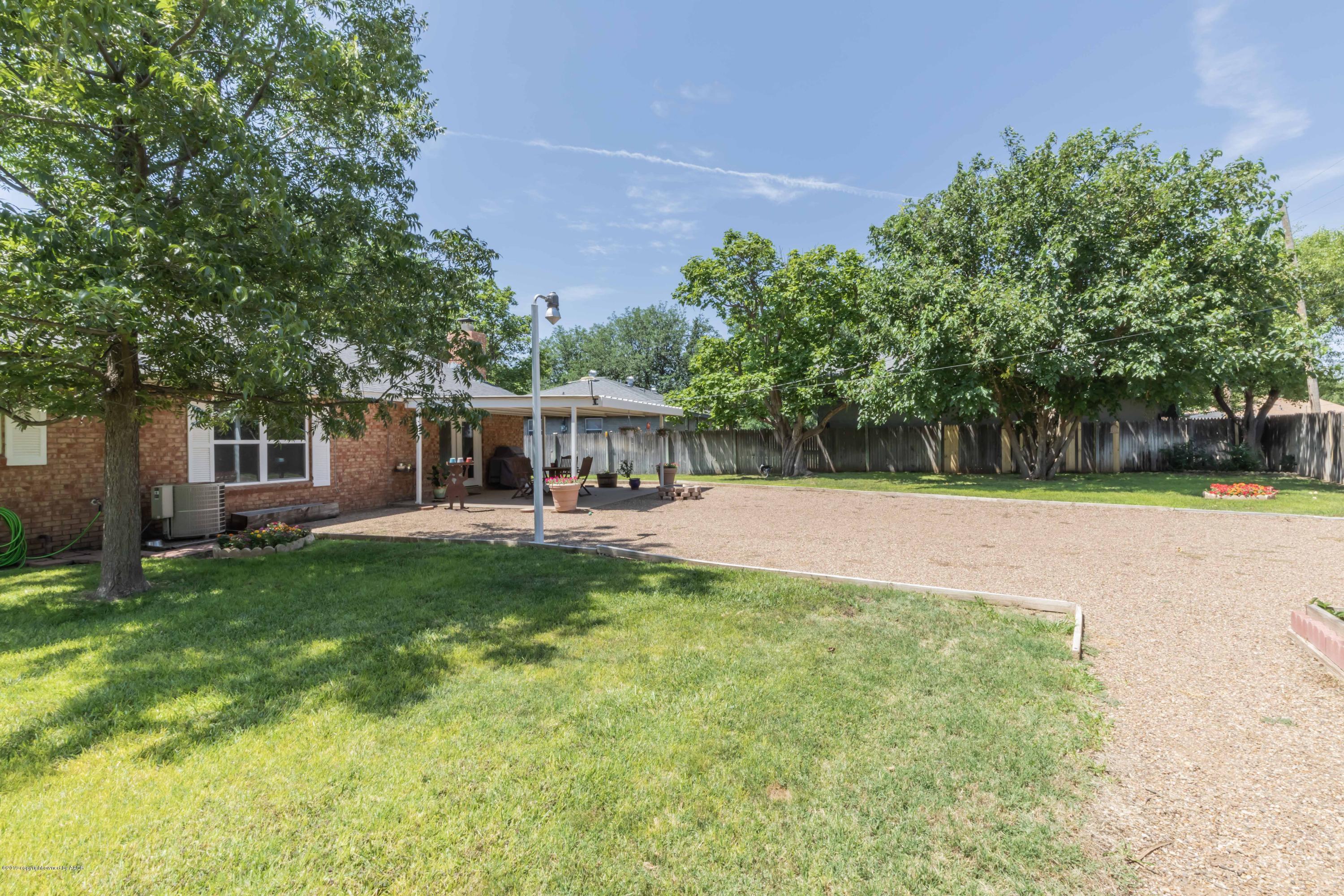 8704 Circle Drive Amarillo, TX 79110 - Photo 35 of 39 BACKYARD VIEW 4