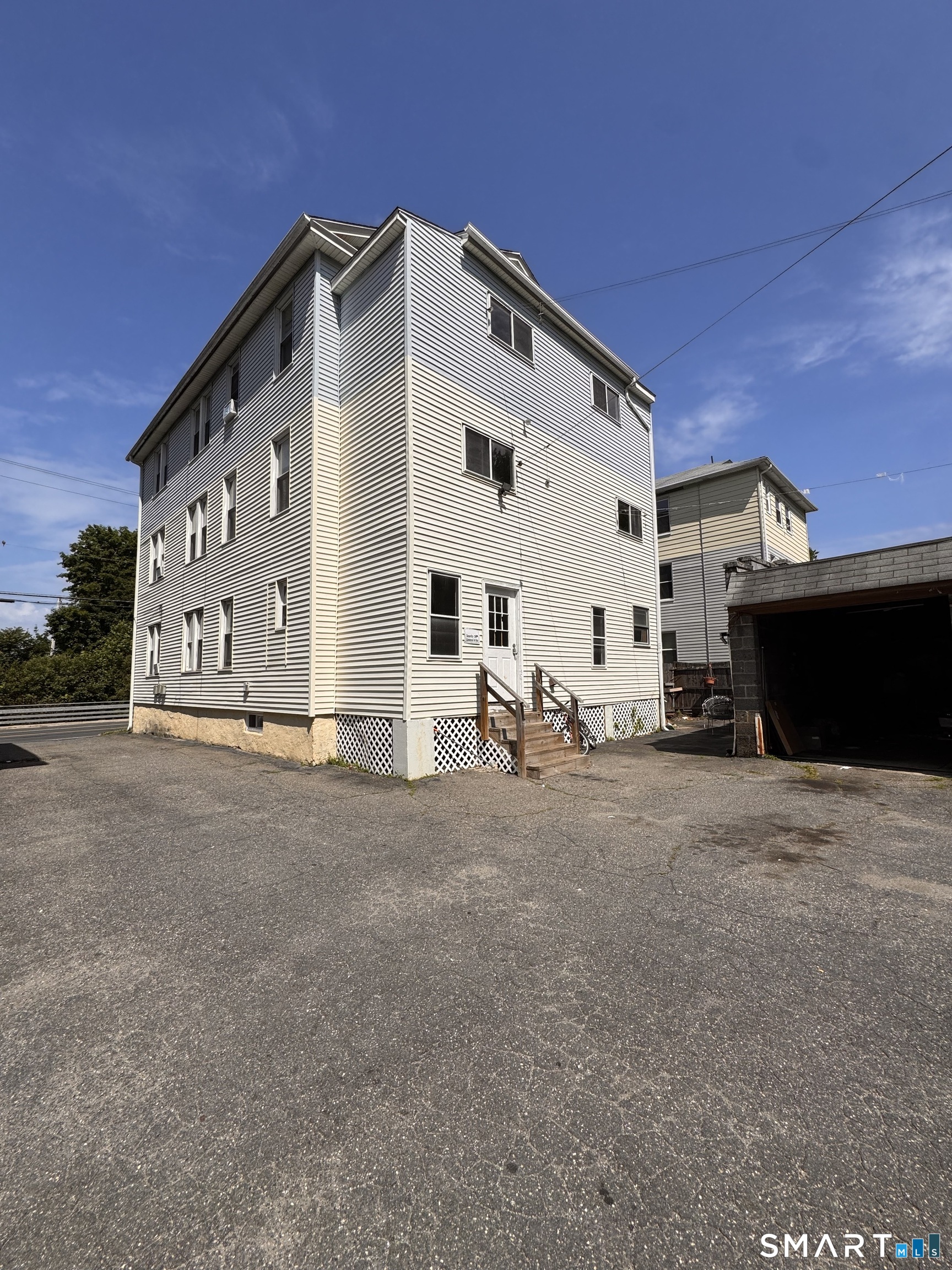 93 Harpers Ferry Road, Unit 3N Waterbury, CT 06705 - Photo 1 of 6