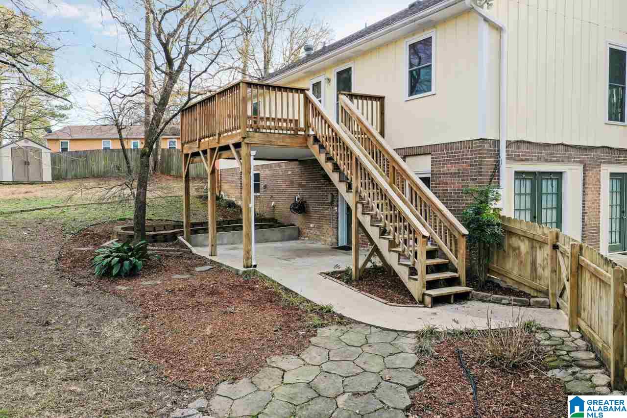 1444 Tropical Circle Alabaster, AL 35007 - Photo 2 of 29