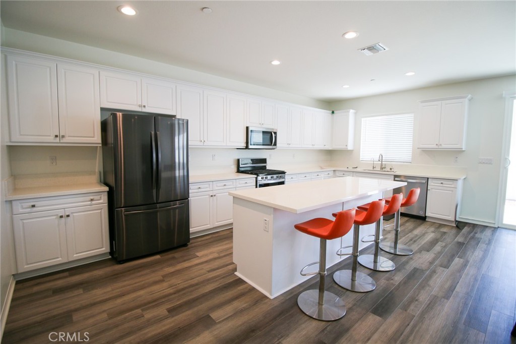 31516 Buckeye Way Menifee, CA 92584 - Photo 6 of 22