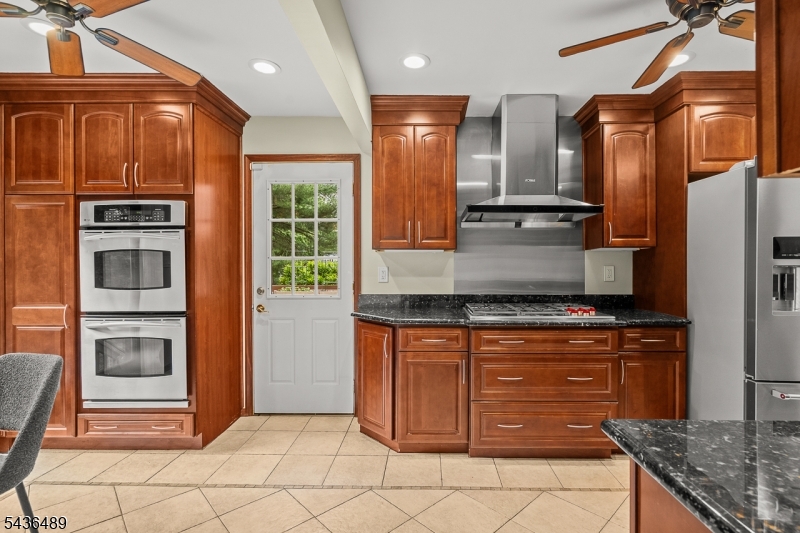 9 Lexington Road Bernards, NJ 07920 - Photo 11 of 50