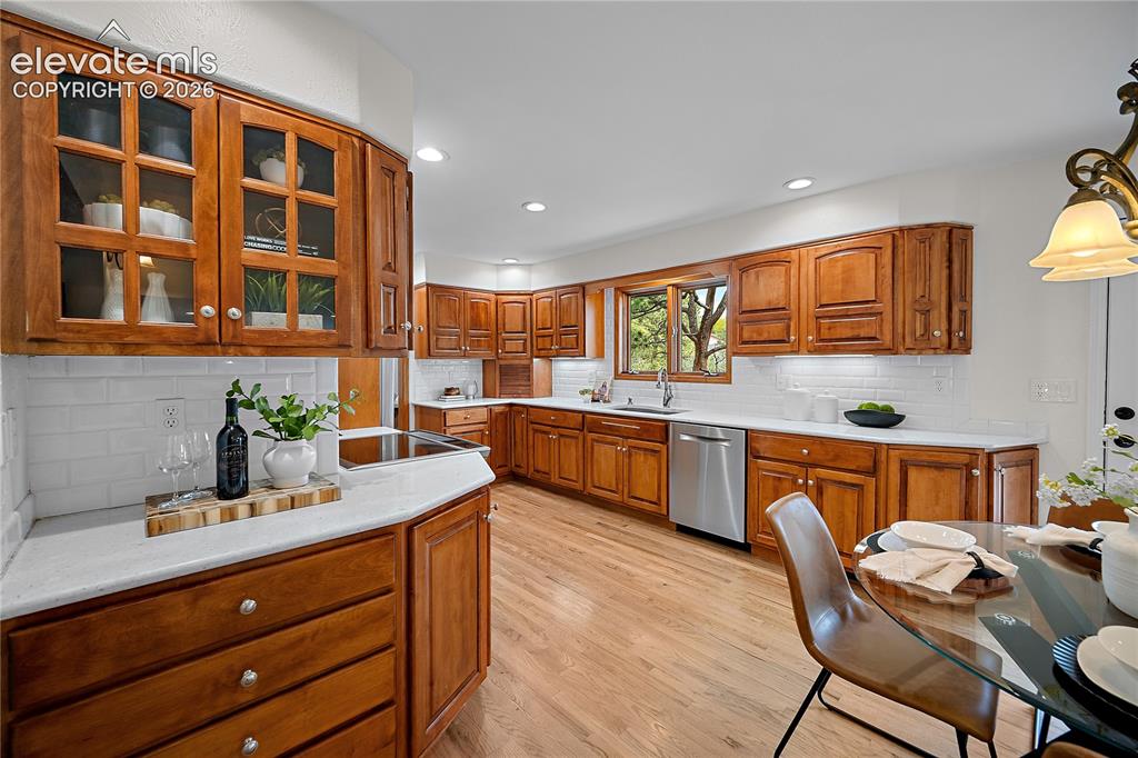 220 Raven Hills Road Colorado Springs, CO 80919 - Photo 13 of 50