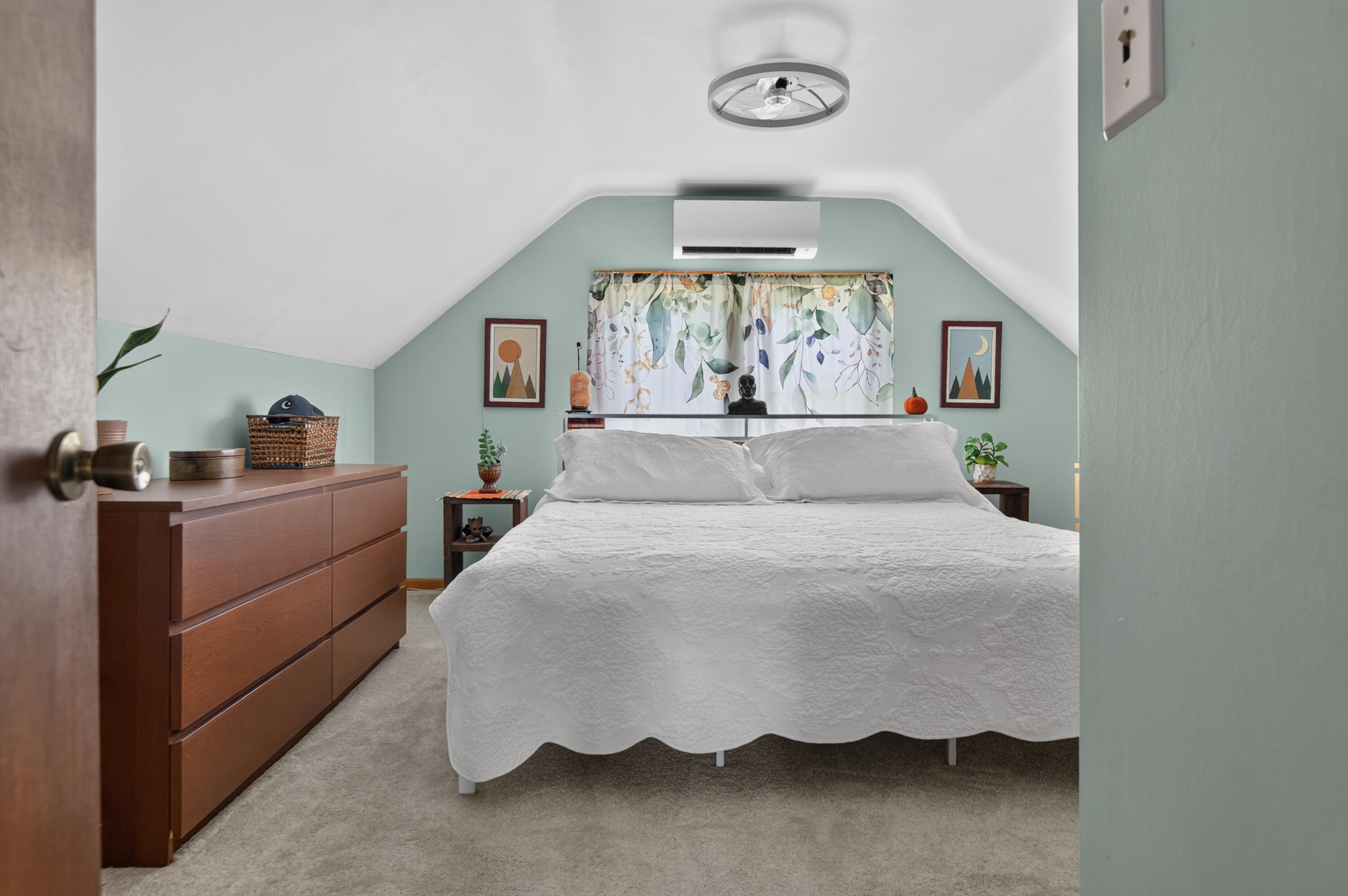 147 Rowe Avenue Portland, ME 04102 - Photo 22 of 29 47_147 Rowe Ave_Morneau Studios