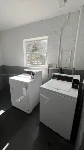 $1,690 | 8300 Sands Point Boulevard, Unit K105, Tamarac, FL 33321