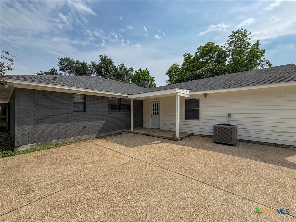 4310 Antelope Trail Temple, TX 76504 - Photo 30 of 32 Backporch