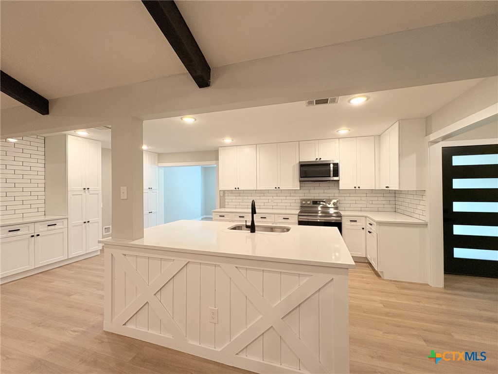 4310 Antelope Trail Temple, TX 76504 - Photo 6 of 32 Kitchen