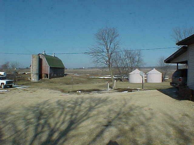 8664 East Binkley Road Stockton, IL 61085 - Photo 5 of 5 Gallery Image 5
