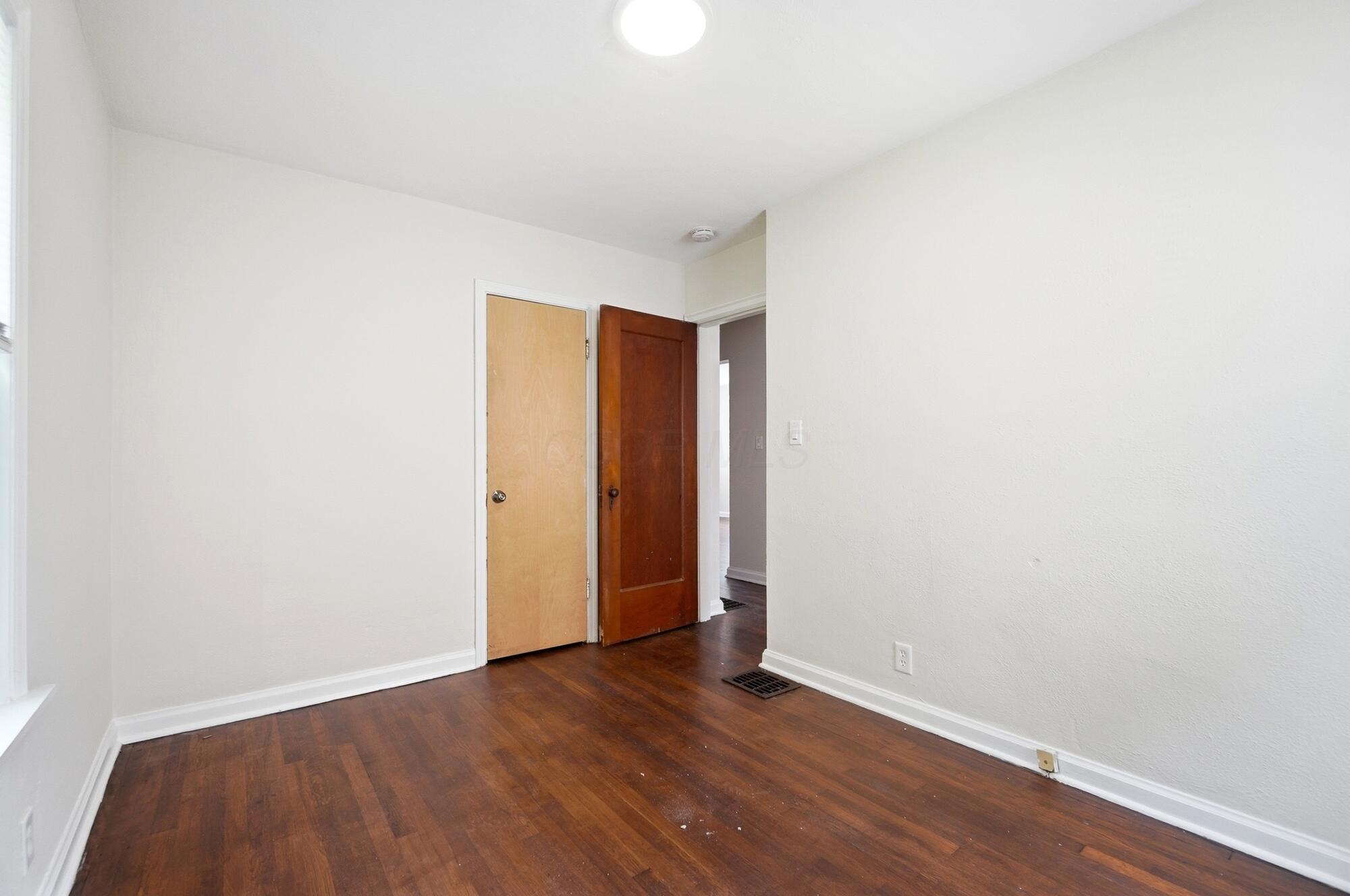 1754 Kenny Road Columbus, OH 43212 - Photo 30 of 57