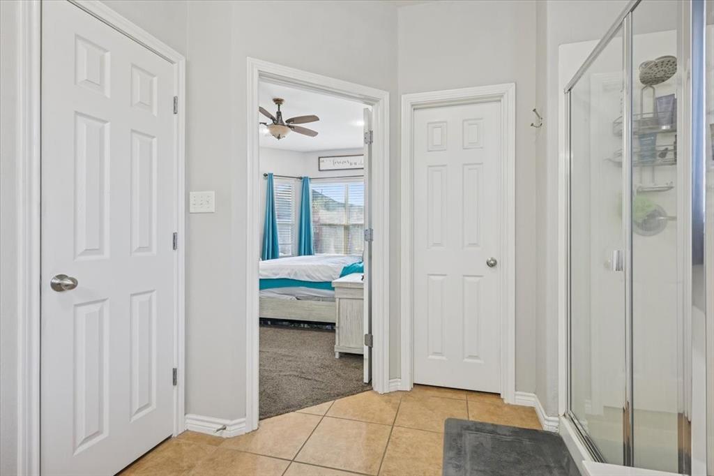 868 Valley Ridge Road Burleson, TX 76028 - Photo 23 of 40