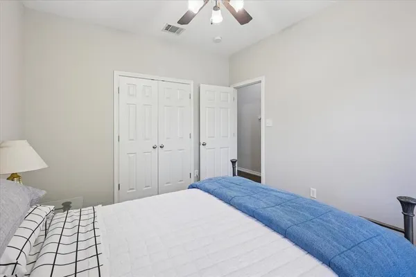 $444,000 | 868 Valley Ridge Road, Burleson, TX 76028