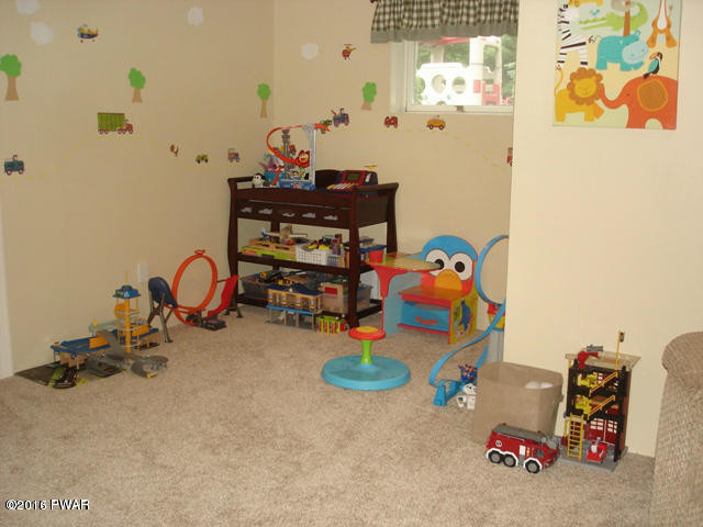 427 Gold Key Road Milford, PA 18337 - Photo 14 of 23