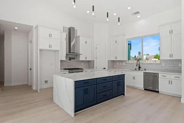 $1,020,000 | 9017 Phoenix Avenue, Fair Oaks, CA 95628