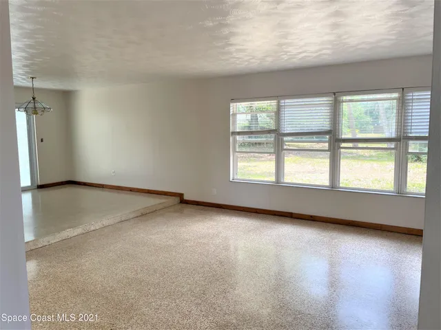 $2,000 | 296 Woodland Drive, Melbourne, FL 32904