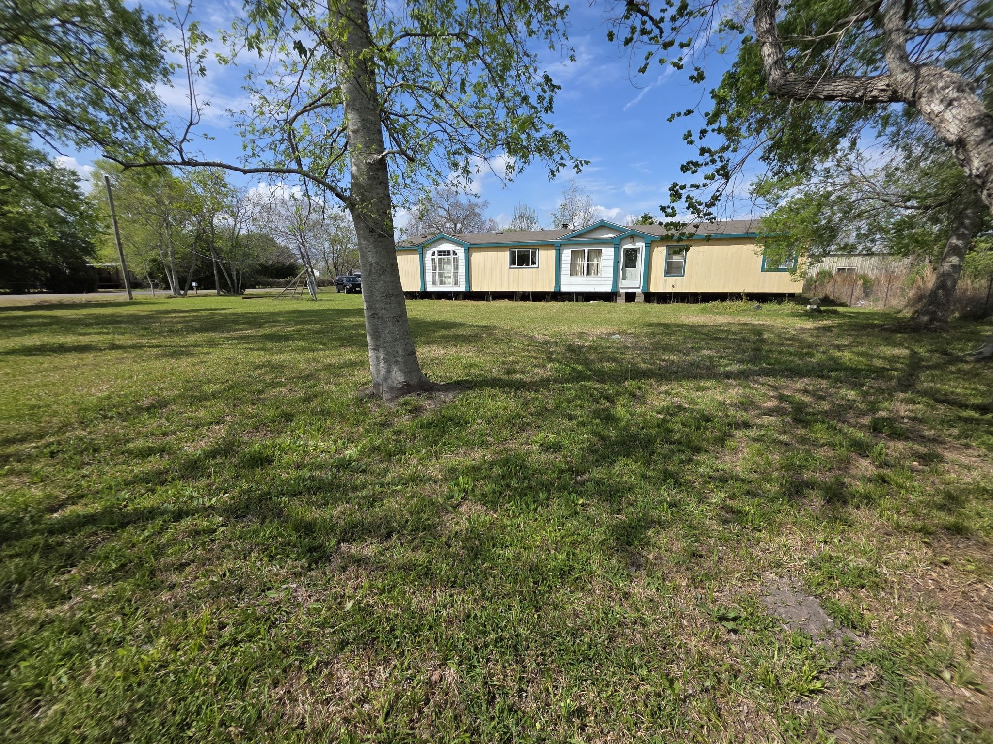 18902 McKay Road Alvin, TX 77511 - Photo 3 of 36