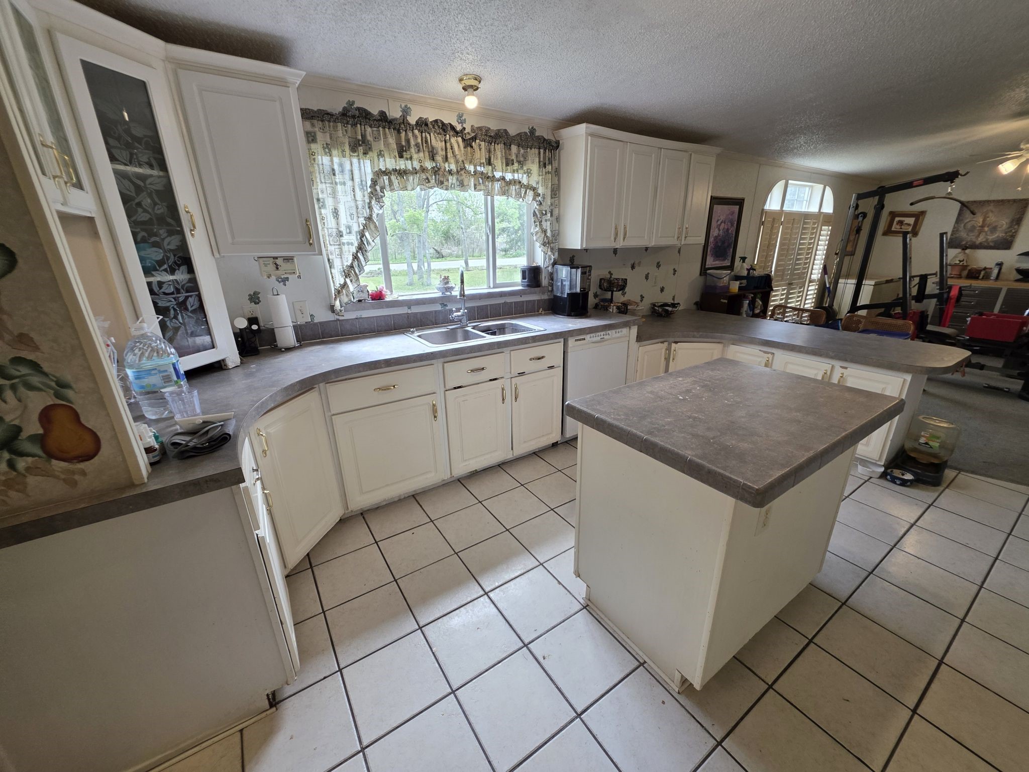 18902 McKay Road Alvin, TX 77511 - Photo 10 of 36