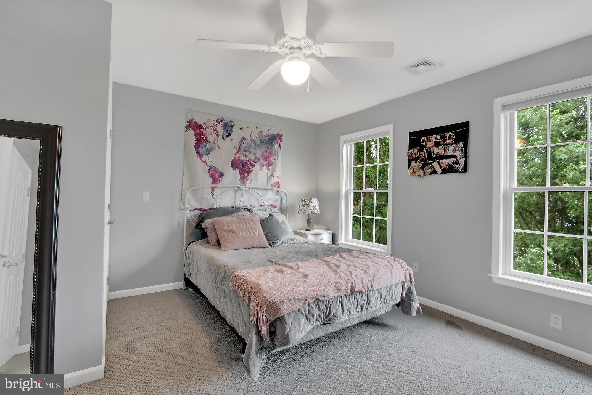 194 Ridgefield Drive York, PA 17403 - Photo 25 of 38 Gallery Image 25
