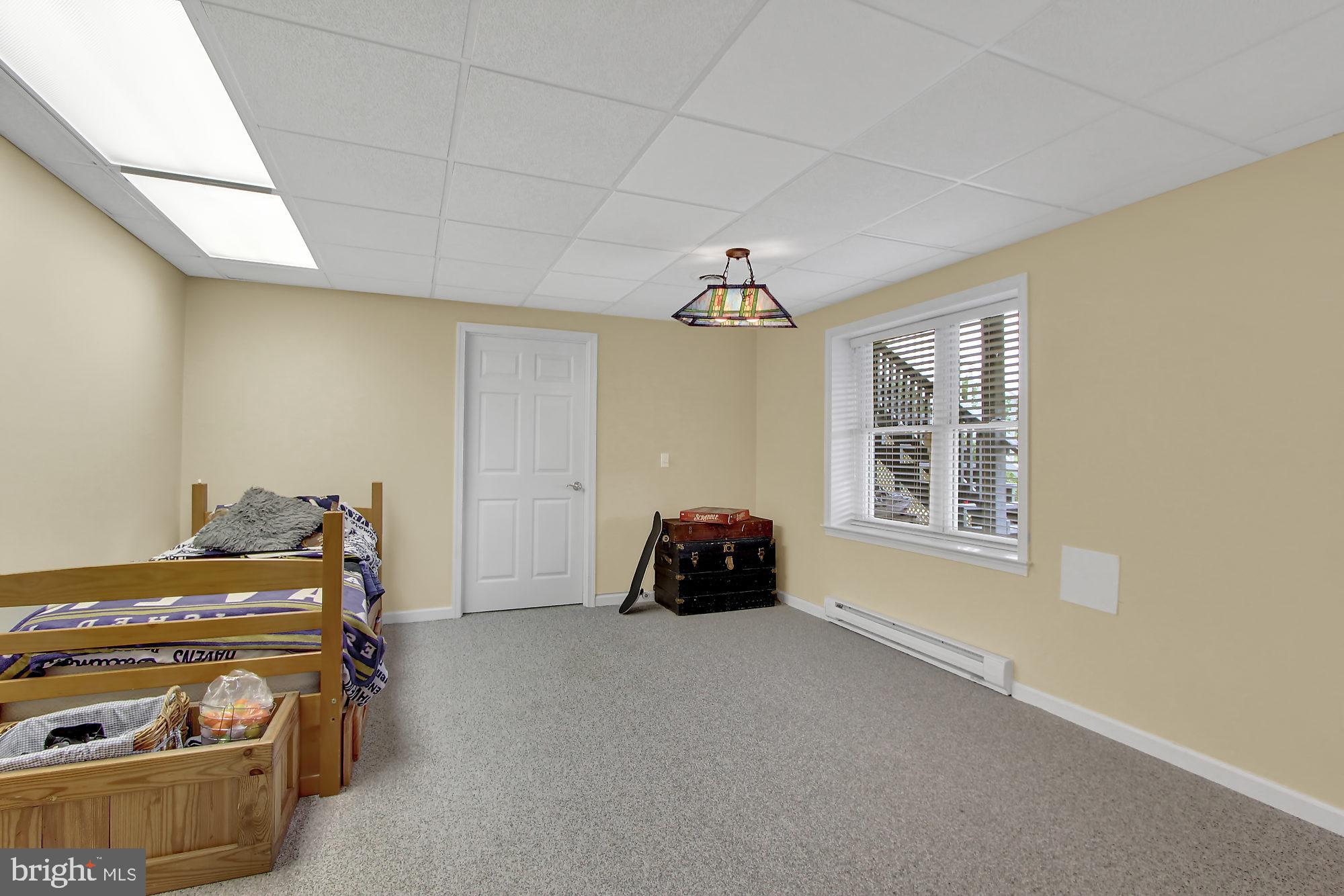 194 Ridgefield Drive York, PA 17403 - Photo 27 of 38 Gallery Image 27