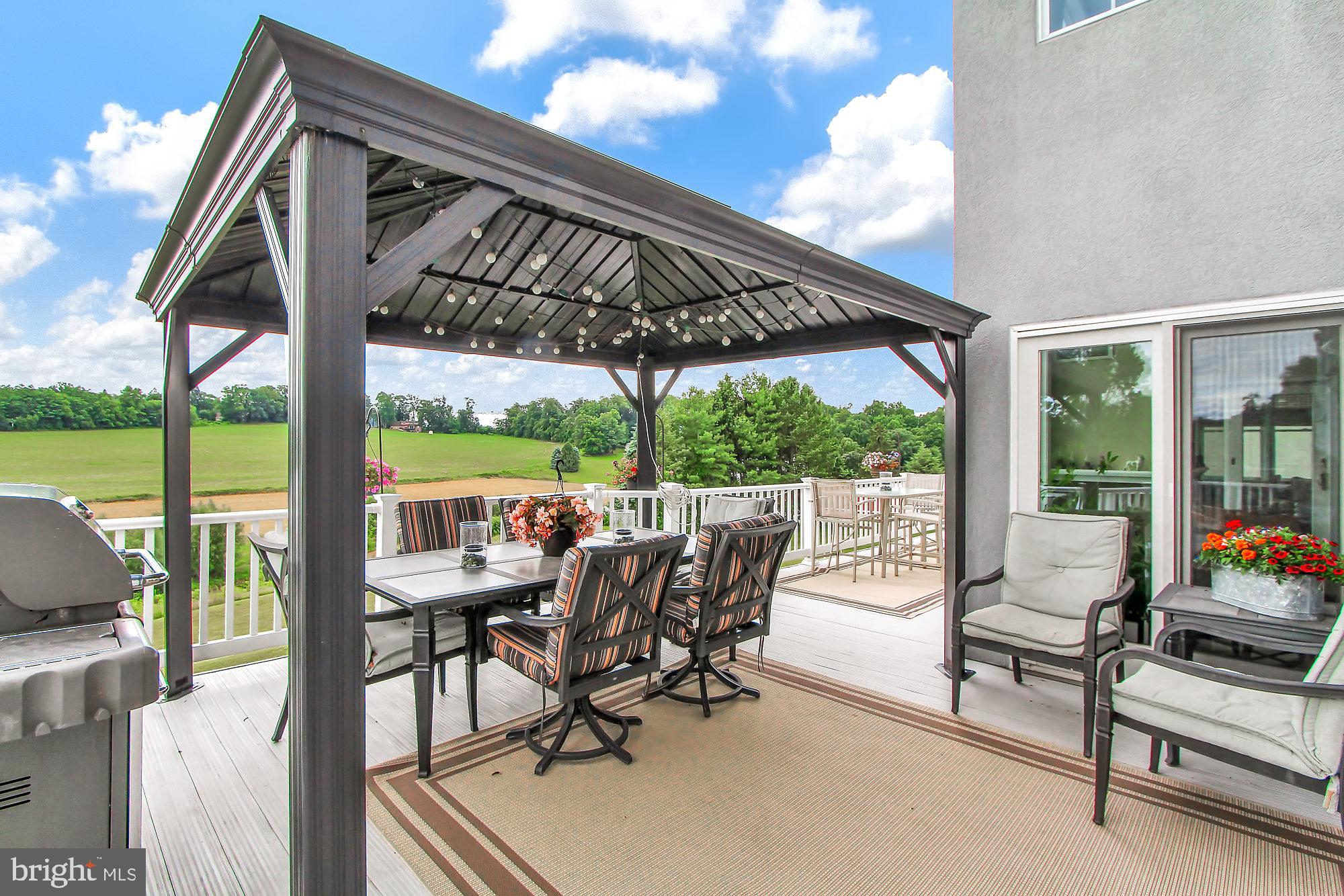 194 Ridgefield Drive York, PA 17403 - Photo 31 of 38 Gallery Image 31