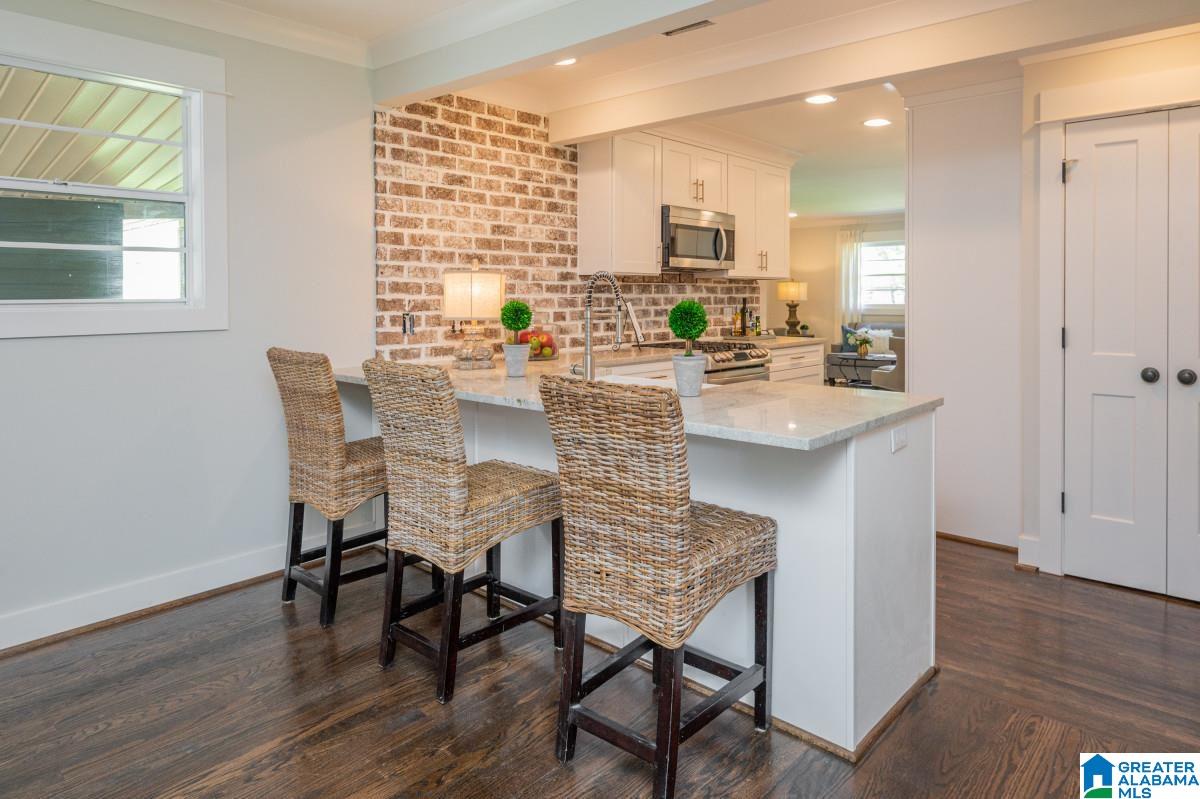 205 Willow Bend Road Birmingham, AL 35209 - Photo 8 of 24