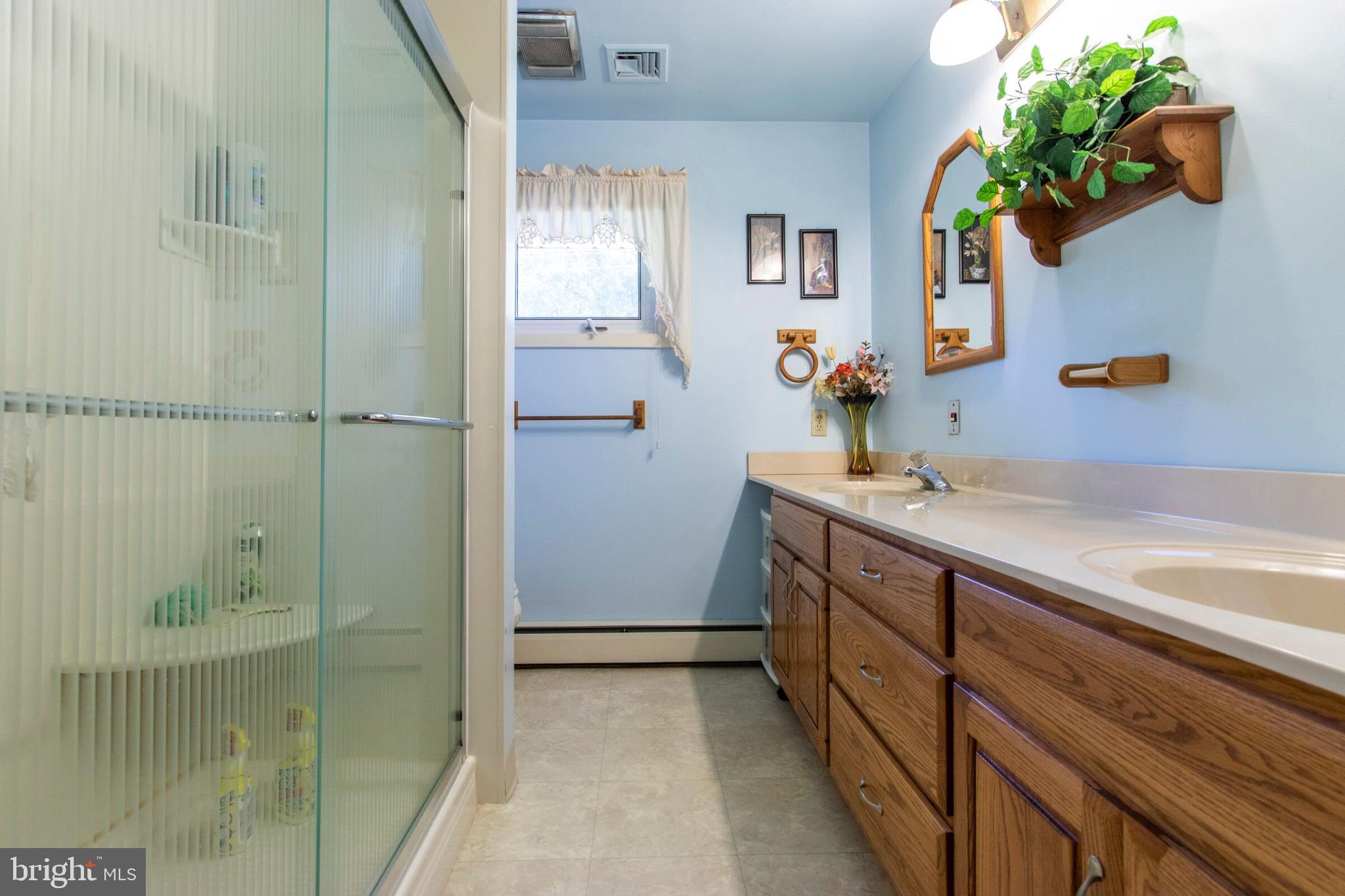 1129 Laurelwood Road Pottstown, PA 19465 - Photo 11 of 18 Hall Bath