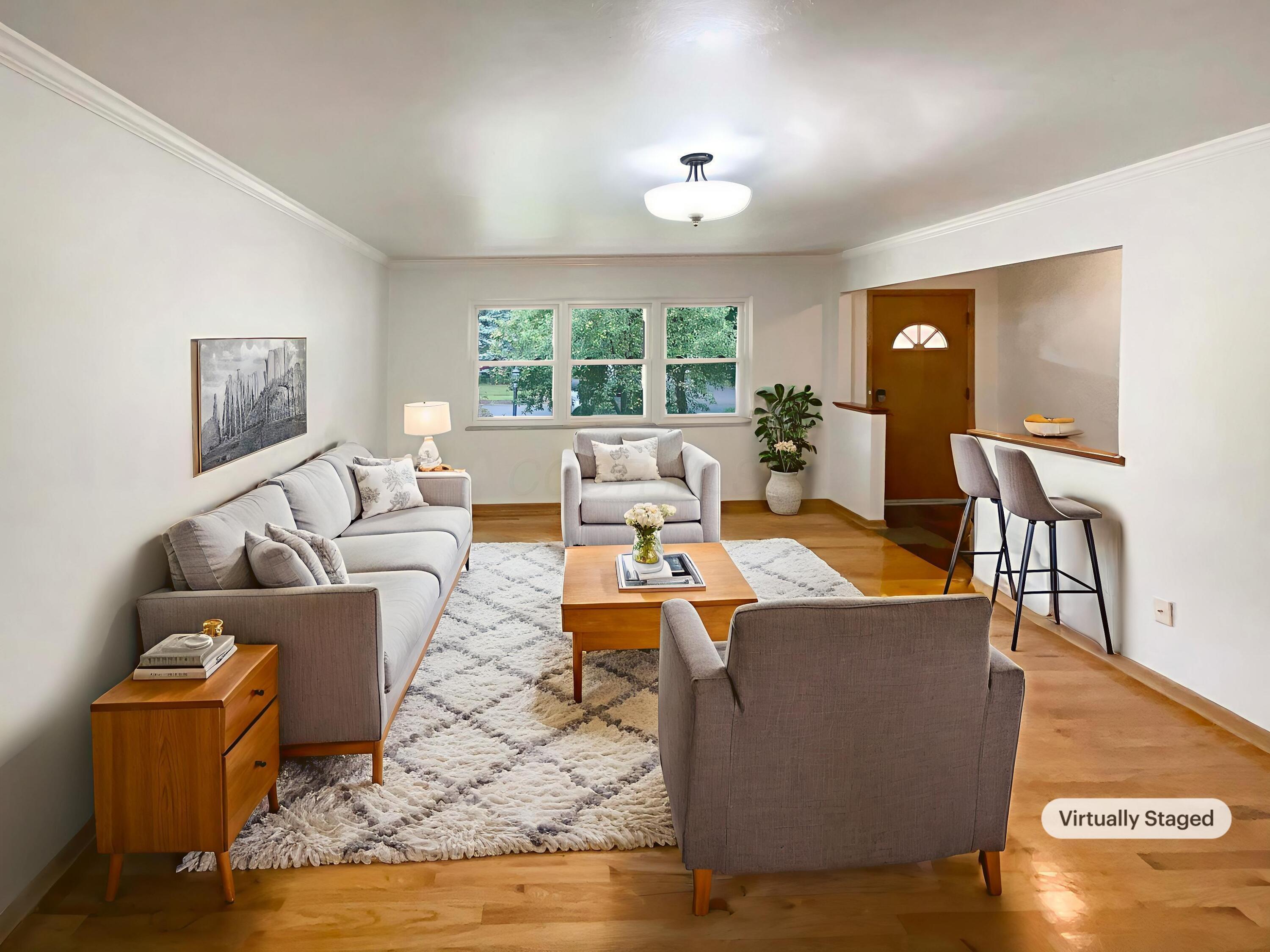 5024 Shadycrest Road Columbus, OH 43229 - Photo 2 of 21 Virtually Staged