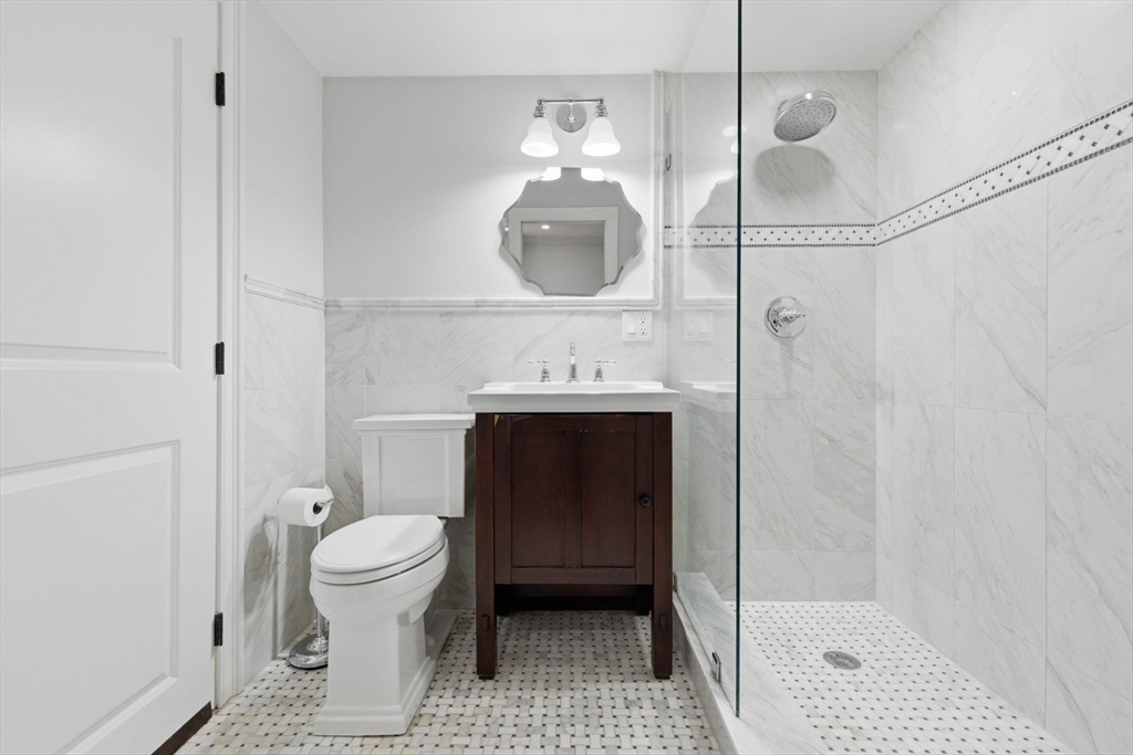 297 K Street, Unit 1 Boston, MA 02127 - Photo 14 of 25