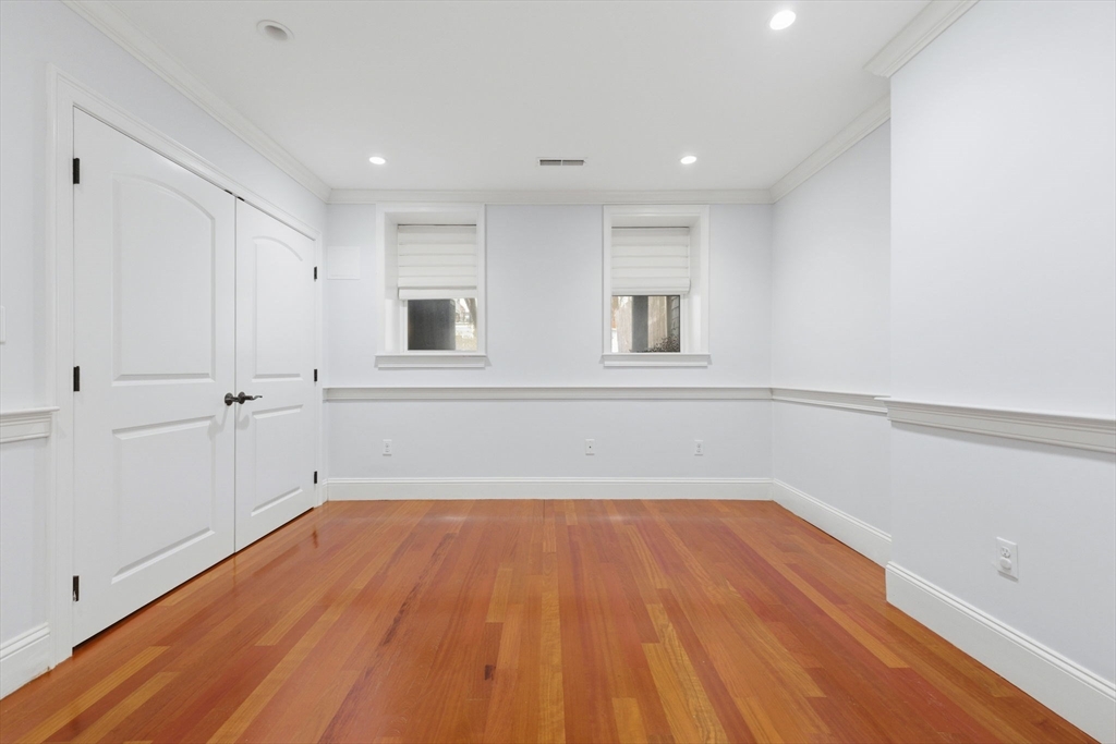 297 K Street, Unit 1 Boston, MA 02127 - Photo 17 of 25