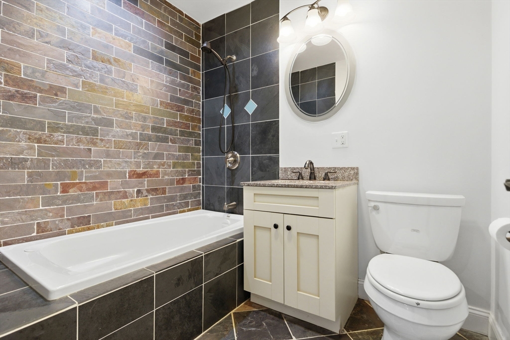 297 K Street, Unit 1 Boston, MA 02127 - Photo 18 of 25