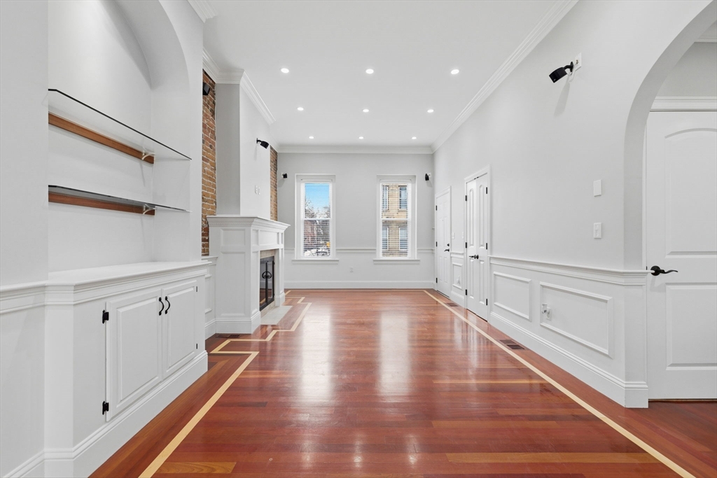 297 K Street, Unit 1 Boston, MA 02127 - Photo 5 of 25