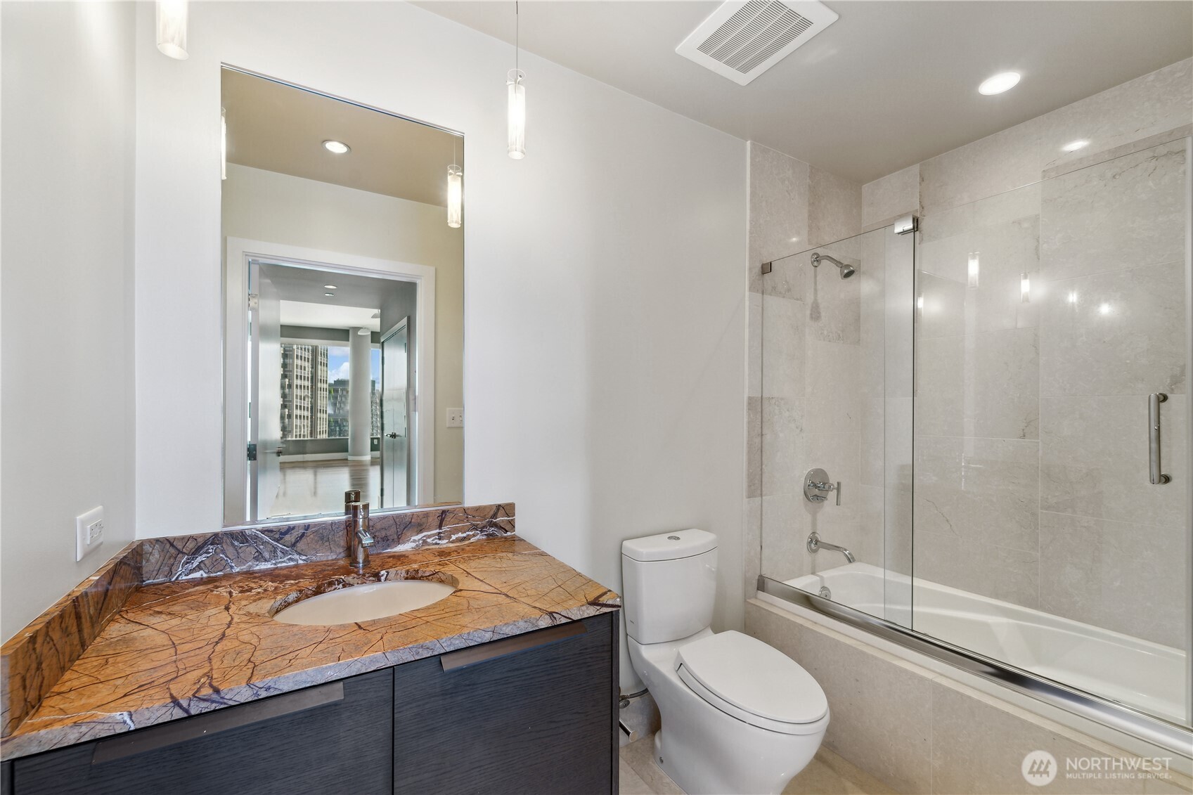 737 Olive Way, Unit 3100 Seattle, WA 98101 - Photo 24 of 33