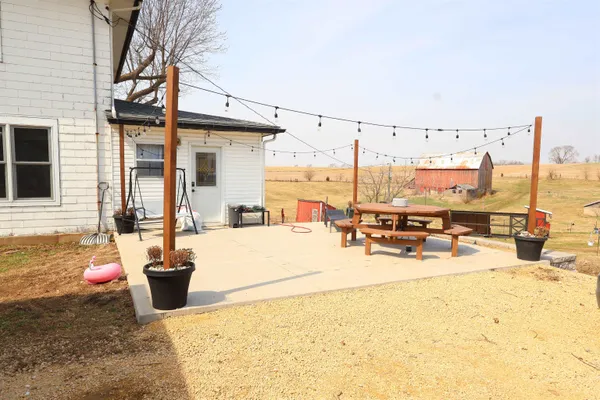 $529,900 | 6460 Dutch Hollow Road, Potosi, WI 53820