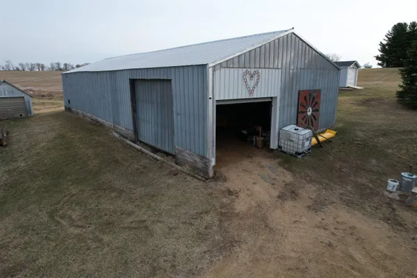 $529,900 | 6460 Dutch Hollow Road, Potosi, WI 53820