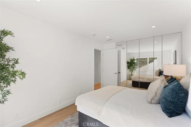 $1,325,000 | 1200 East Ocean Boulevard, Unit 41, Long Beach, CA 90802