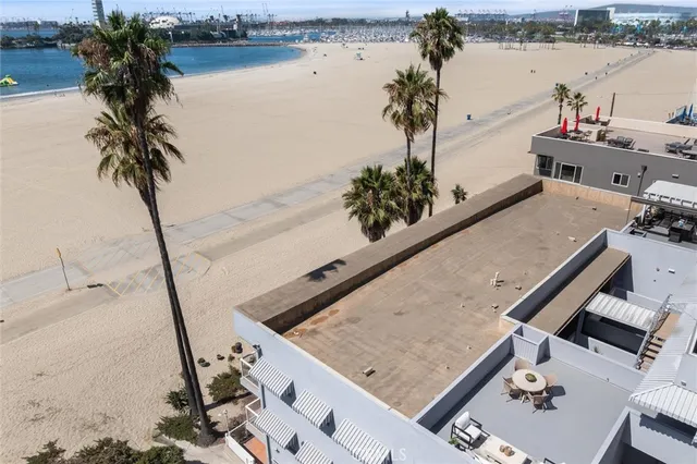 $1,325,000 | 1200 East Ocean Boulevard, Unit 41, Long Beach, CA 90802
