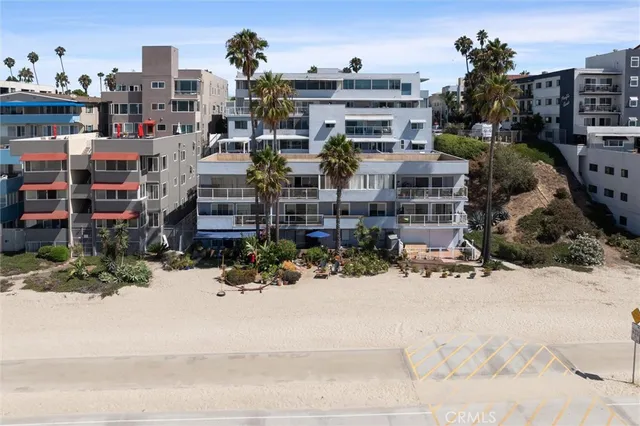 $1,325,000 | 1200 East Ocean Boulevard, Unit 41, Long Beach, CA 90802