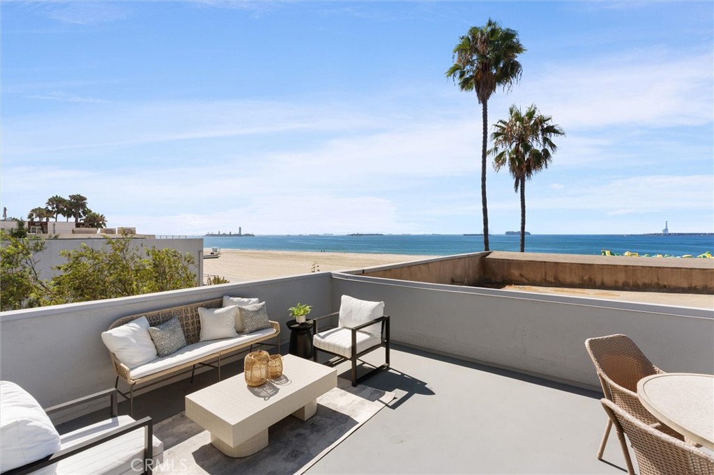 1200 East Ocean Boulevard, Unit 41 Long Beach, CA 90802 - Photo 5 of 35 a view of roof deck with couches and potted plants with sky view