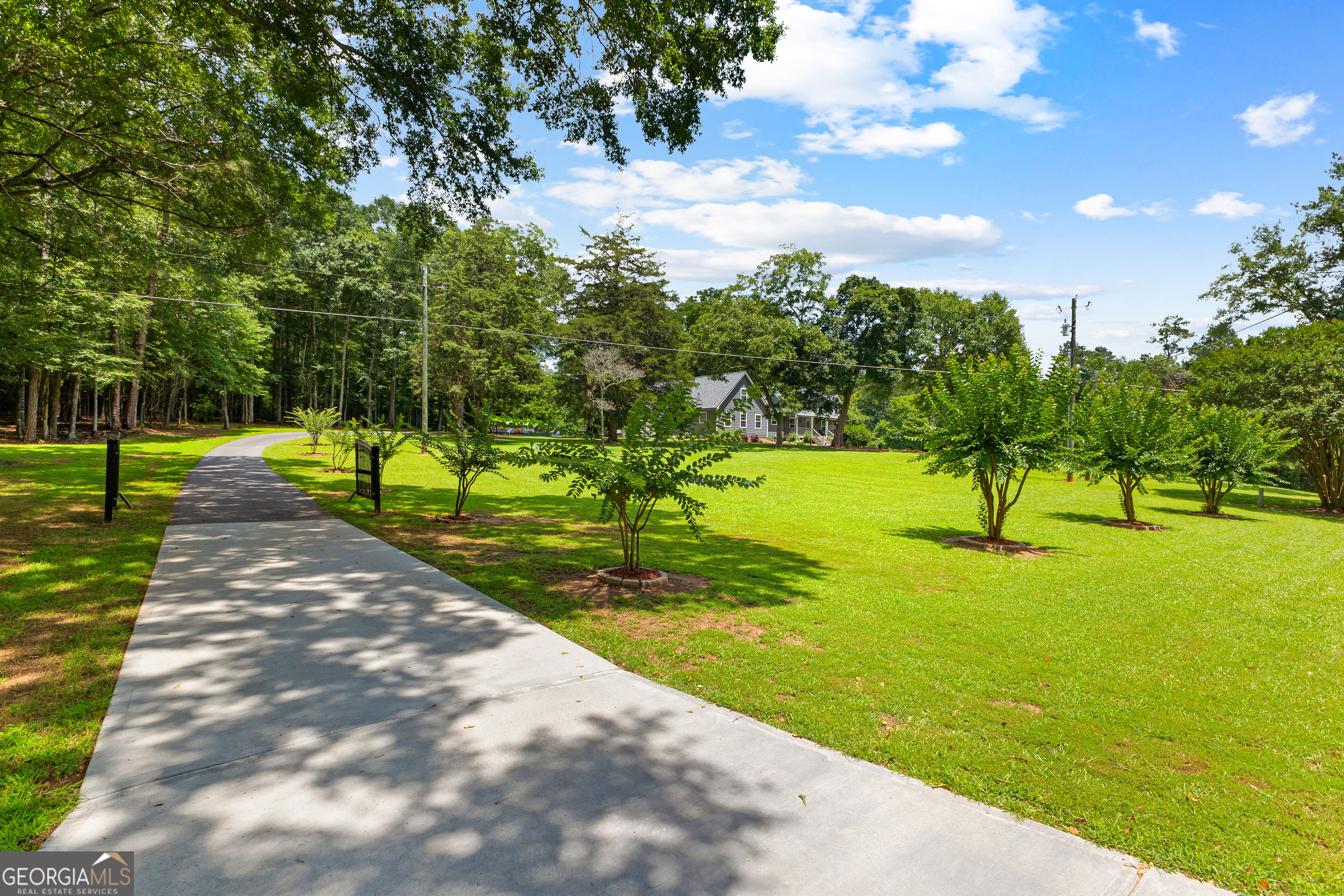 152 Bear Creek Road Moreland, GA 30259 - Photo 3 of 32