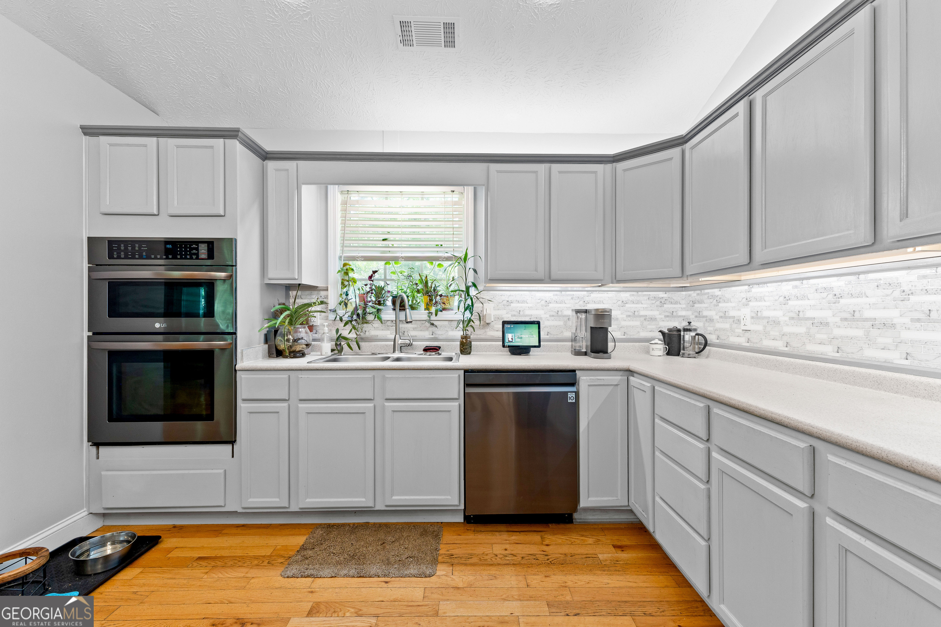 152 Bear Creek Road Moreland, GA 30259 - Photo 10 of 32