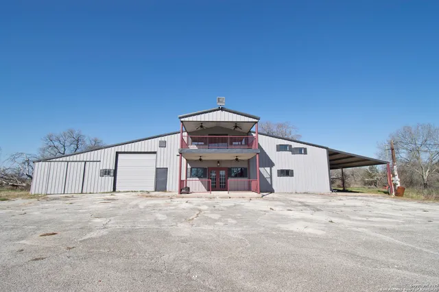 $1,300,000 | 5673 Fm 1628, Adkins, TX 78101