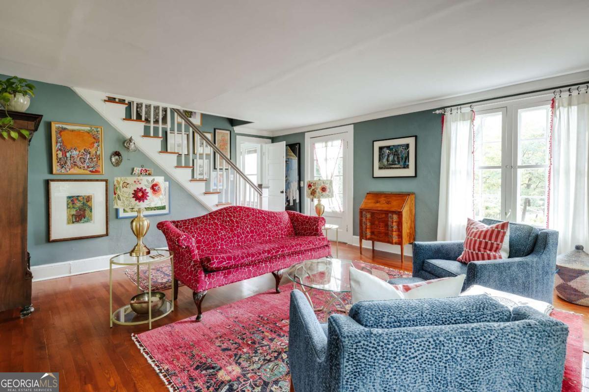 552 Cobb Street Athens, GA 30606 - Photo 7 of 55 a living room with furniture and a fireplace