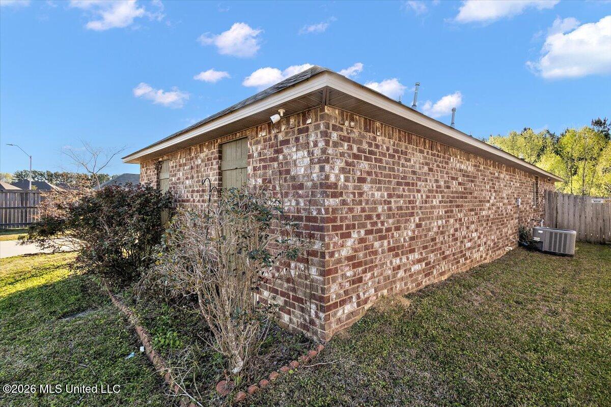 526 Brighton Trail Florence, MS 39073 - Photo 4 of 28 02-HTP_5094
