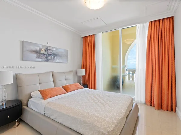 $16,500 | 17875 Collins Avenue, Unit 4405, Sunny Isles Beach, FL 33160