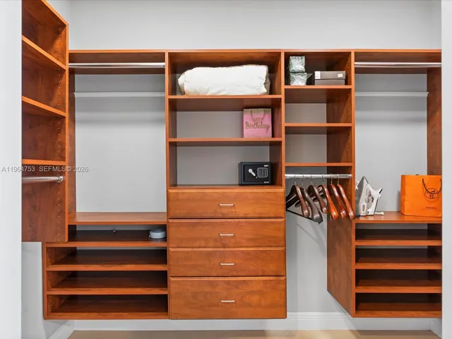 $20,000 | 17875 Collins Avenue, Unit 4405, Sunny Isles Beach, FL 33160