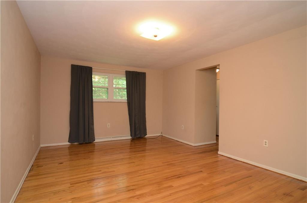 1423 Coraopolis Heights Road Coraopolis, PA 15108 - Photo 13 of 25 Master bedroom - reverse view