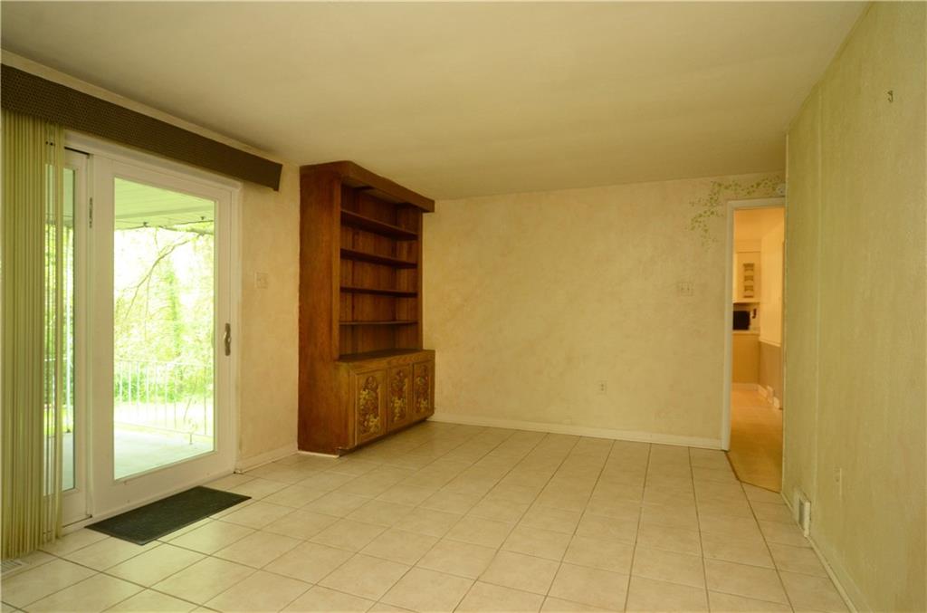1423 Coraopolis Heights Road Coraopolis, PA 15108 - Photo 17 of 25 Gallery Image 17