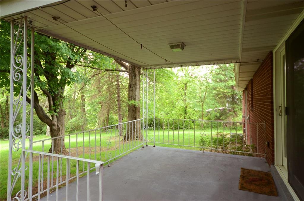 1423 Coraopolis Heights Road Coraopolis, PA 15108 - Photo 23 of 25 Back patio