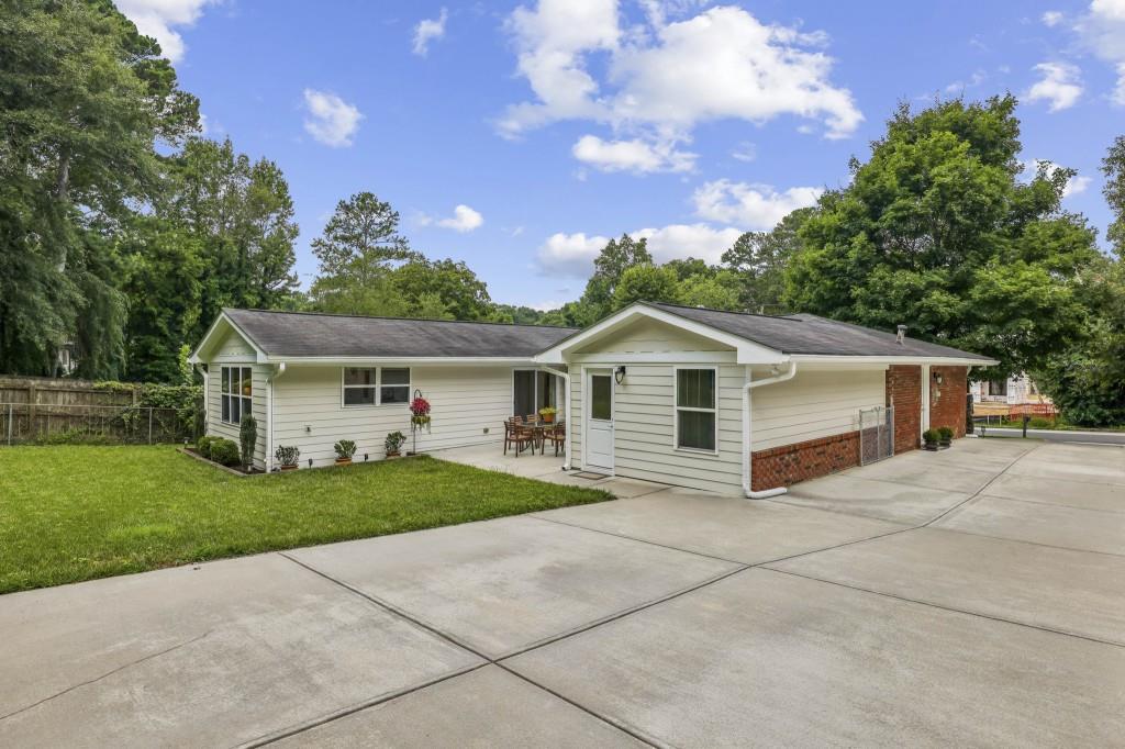 2361 Burch Circle Northeast Atlanta, GA 30319 - Photo 26 of 34