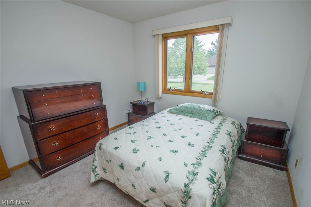 14247 Newton Road Cleveland, OH 44130 - Photo 22 of 24